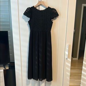 Chic Black Lace Kids Formal Dress